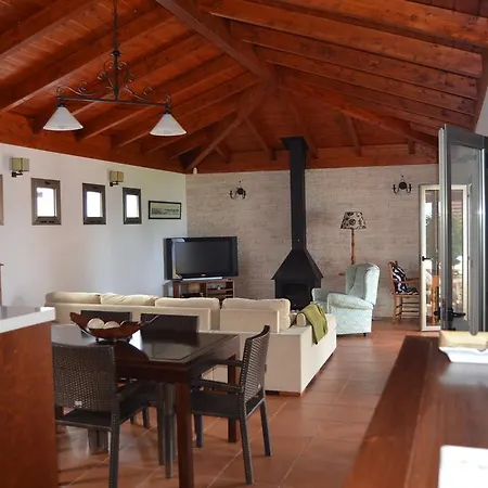 Nyaraló Casa De El Pris *